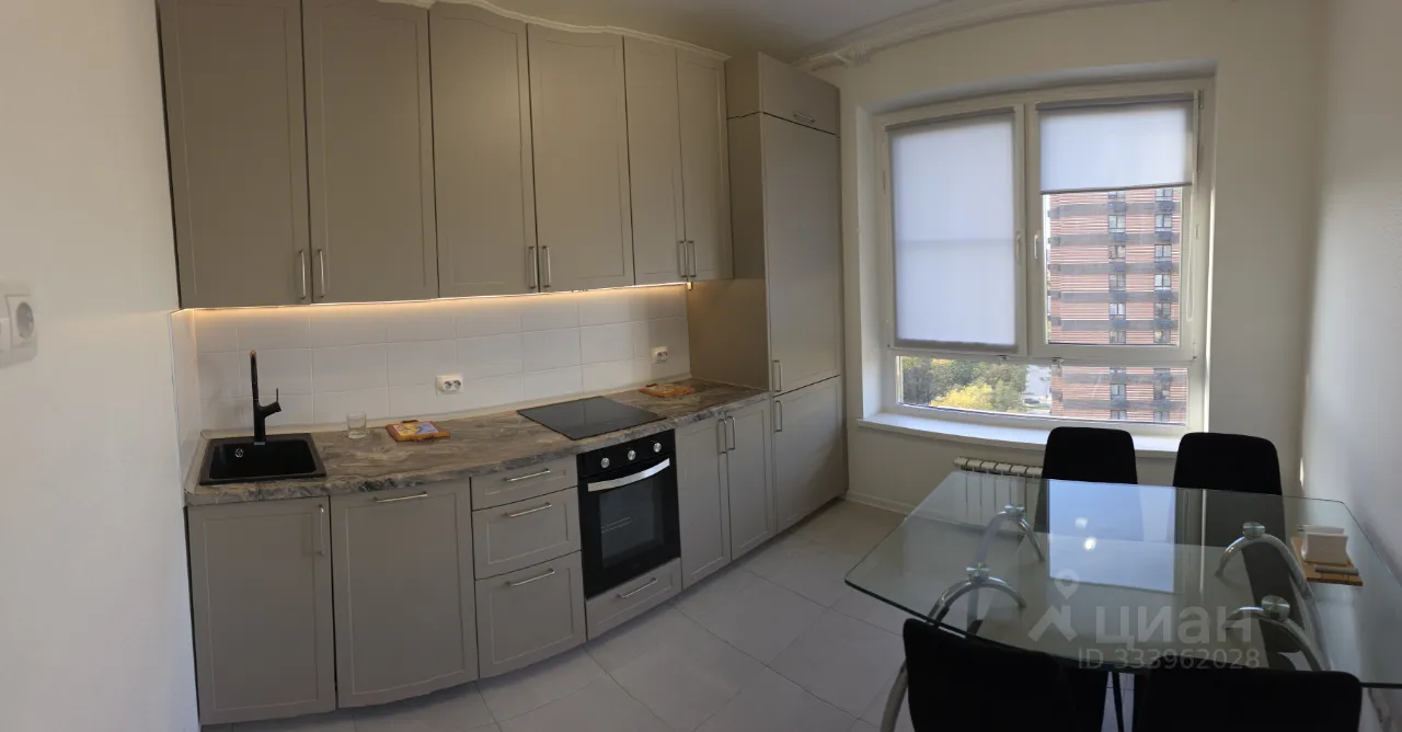 2-комн. квартира, 55 м², 13/18 этаж