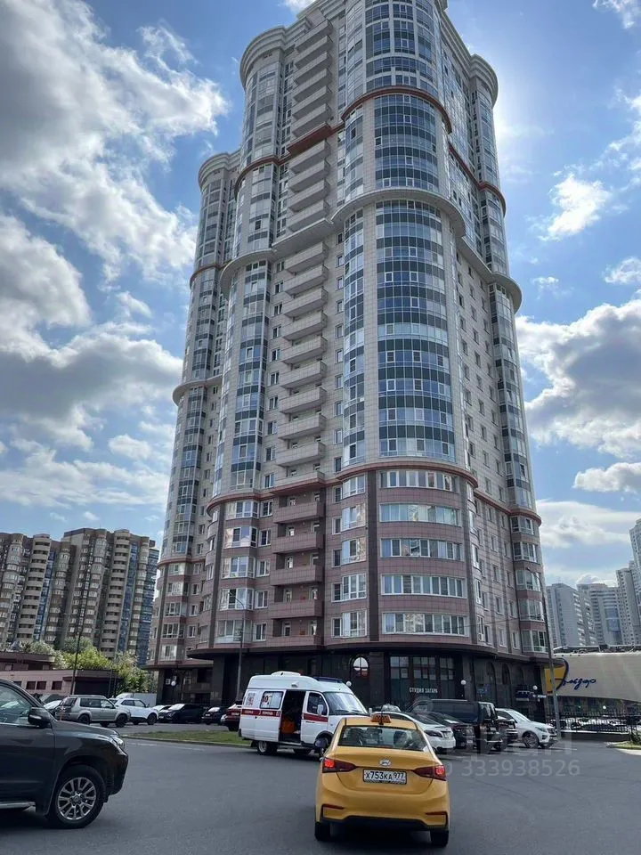 3-комн. квартира, 134 м², 3/28 этаж