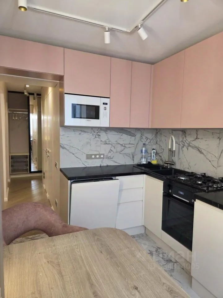 2-комн. квартира, 42 м², 2/12 этаж