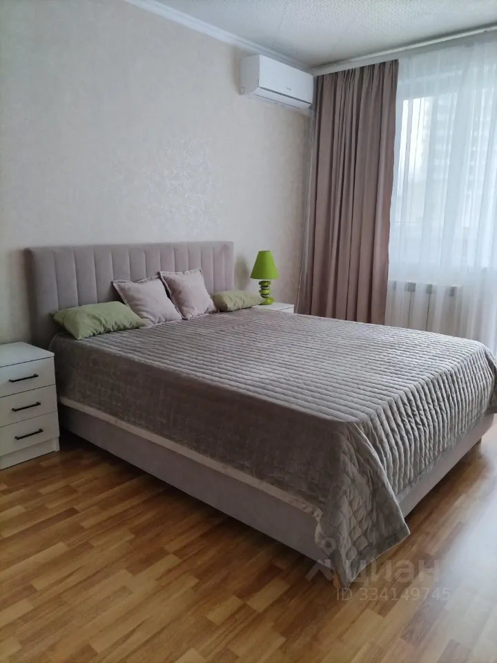 2-комн. квартира, 52 м², 12/14 этаж