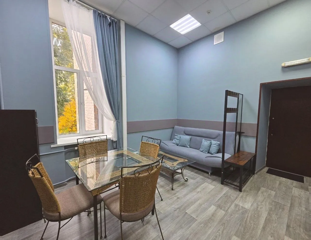 2-комн. квартира, 54 м², 2/8 этаж