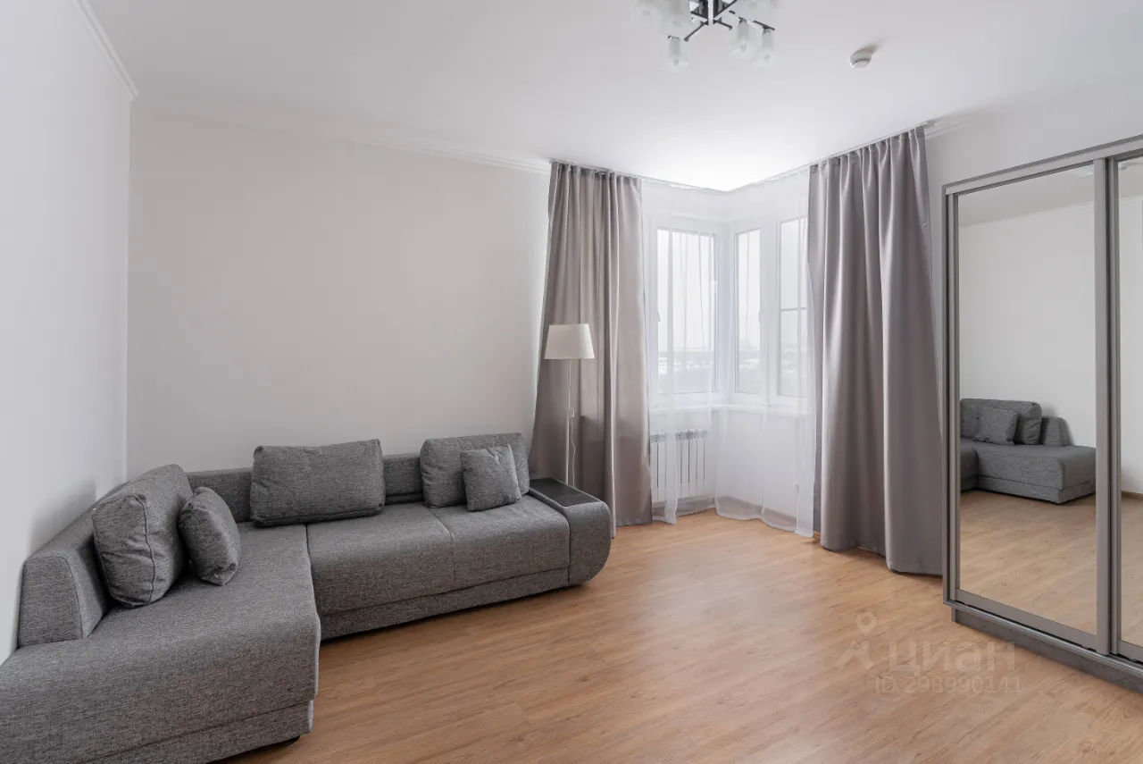 3-комн. квартира, 77 м², 12/26 этаж