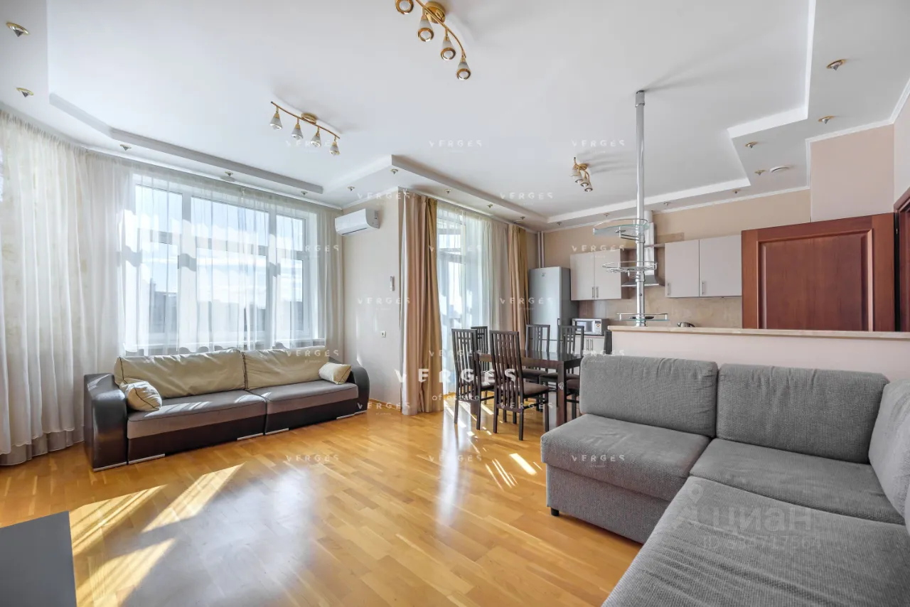 3-комн. квартира, 95 м², 13/17 этаж