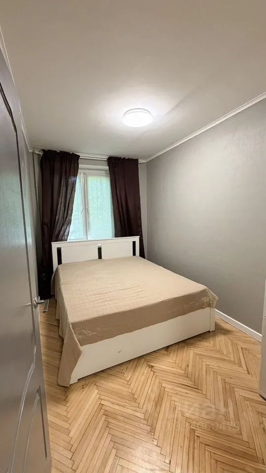 2-комн. квартира, 44 м², 1/5 этаж