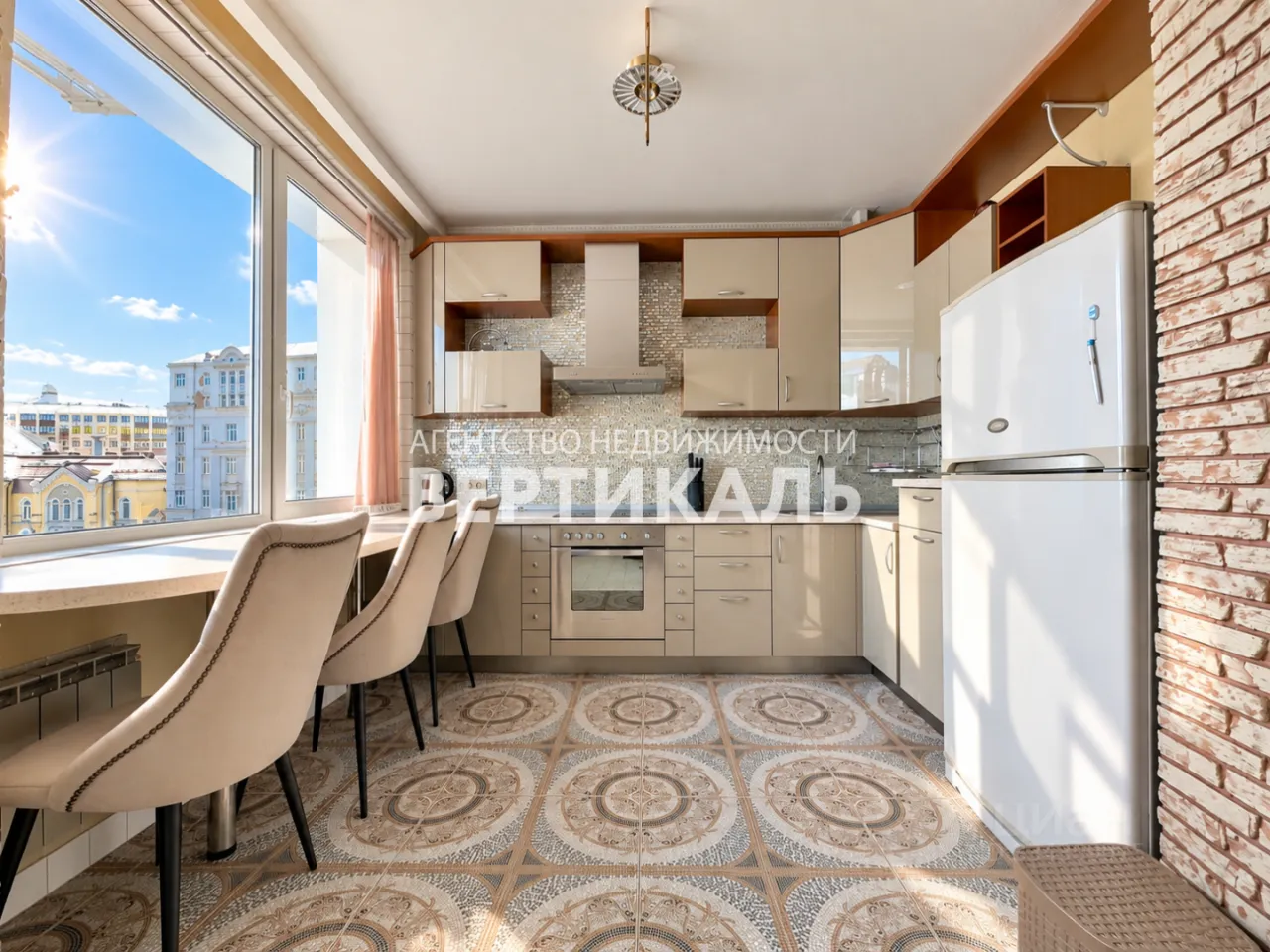 2-комн. квартира, 55 м², 3/24 этаж