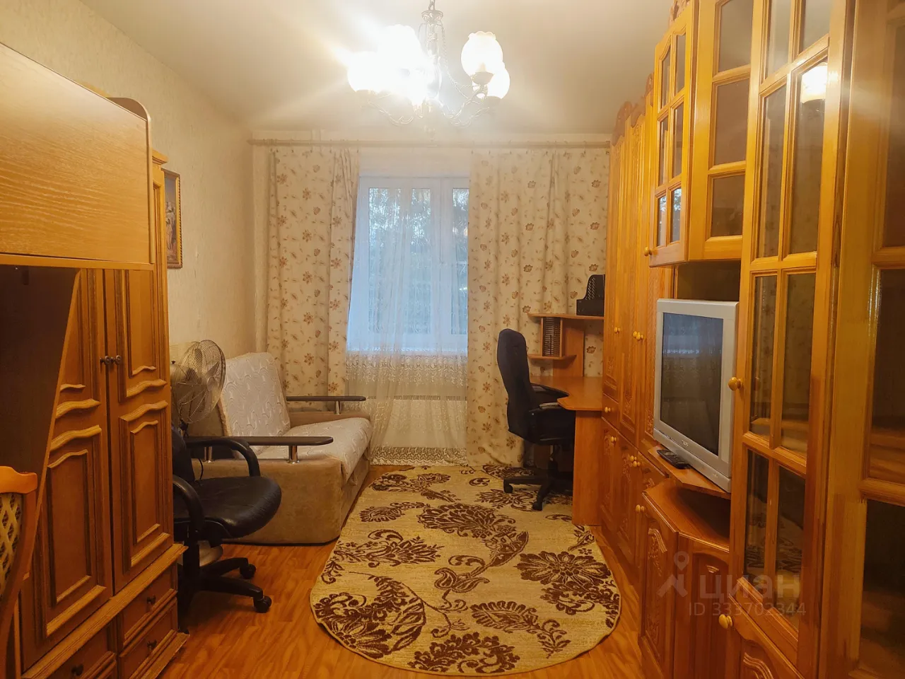 2-комн. квартира, 56 м², 3/24 этаж