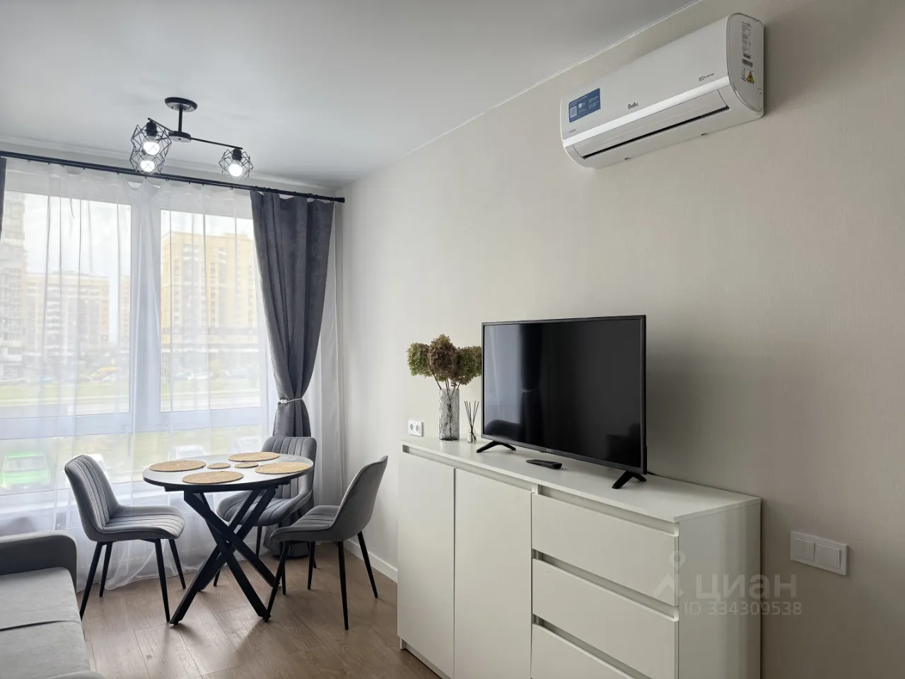 1-комн. квартира, 35 м², 2/14 этаж