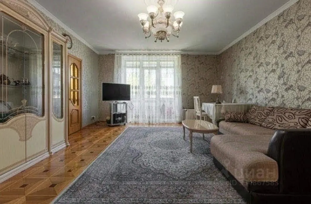 3-комн. квартира, 97,3 м², 8/8 этаж