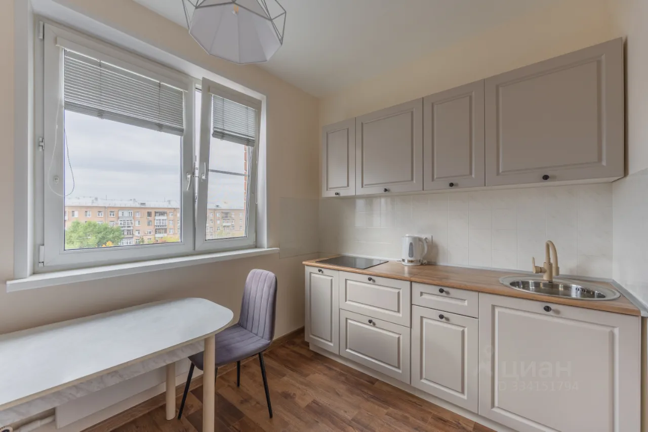 1-комн. квартира, 40 м², 9/14 этаж