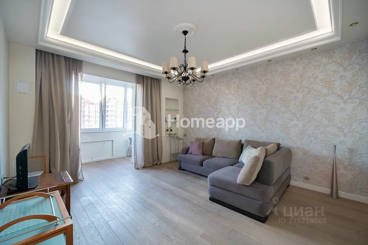 2-комн. квартира, 67,3 м², 14/17 этаж