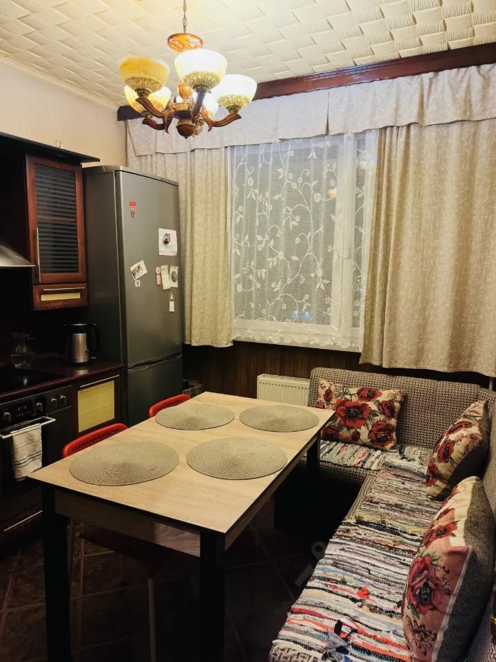 2-комн. квартира, 53 м², 12/16 этаж