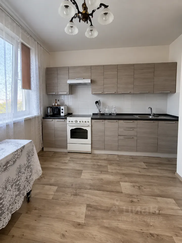 2-комн. квартира, 56,3 м², 16/17 этаж