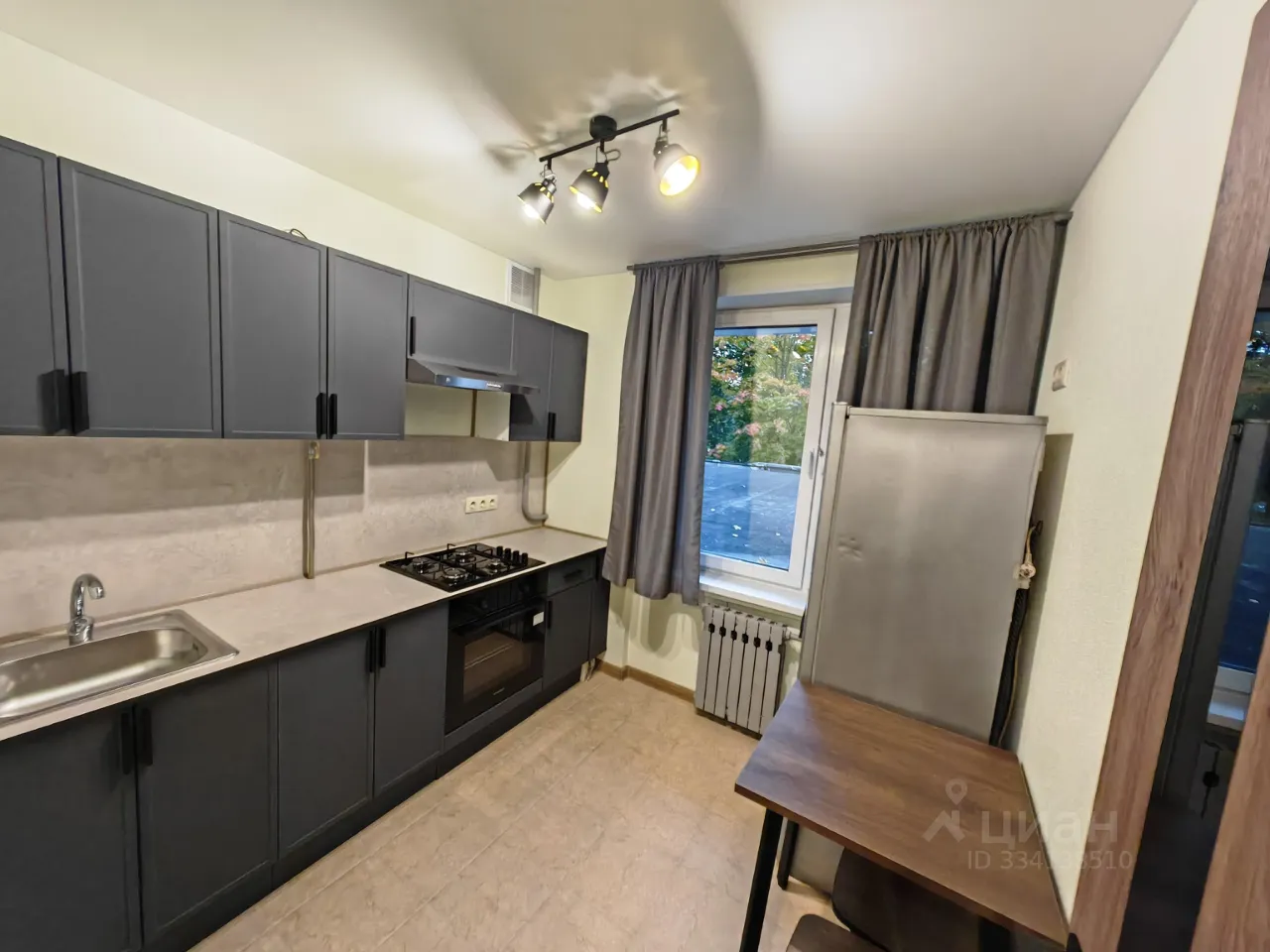 2-комн. квартира, 37 м², 2/12 этаж