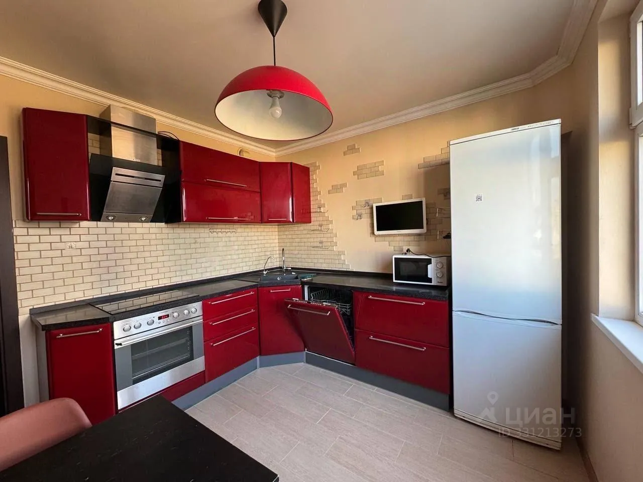 3-комн. квартира, 76 м², 11/22 этаж