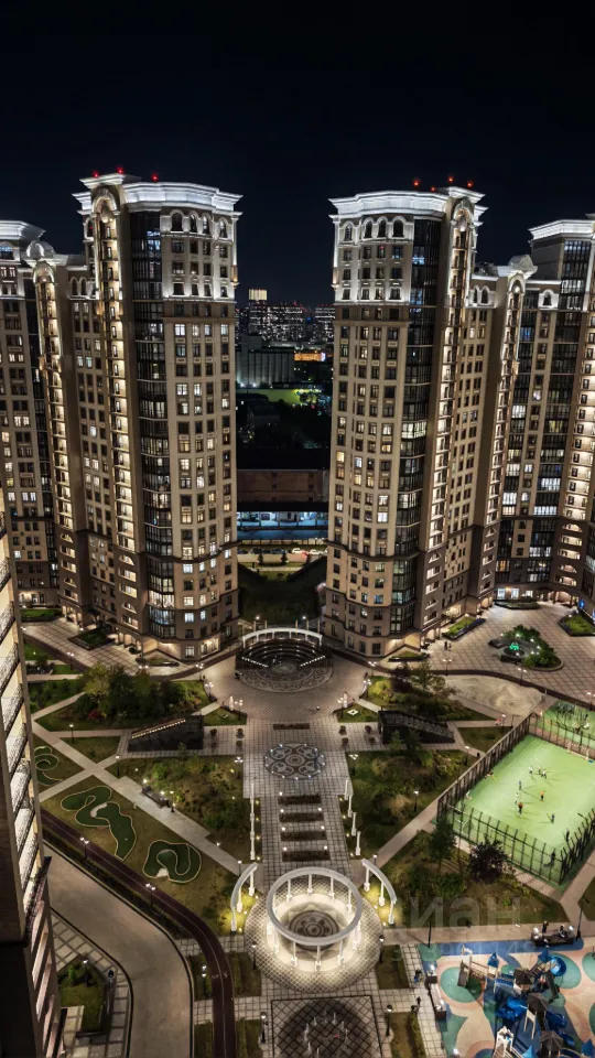 2-комн. квартира, 42,5 м², 20/26 этаж