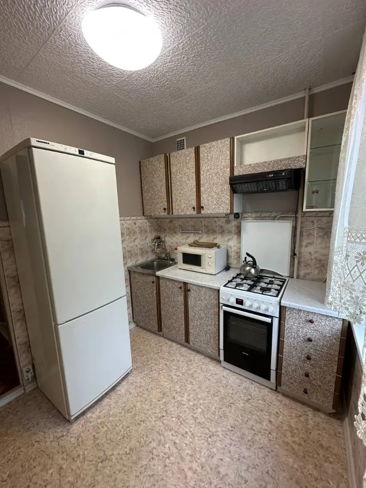 3-комн. квартира, 52 м², 6/9 этаж