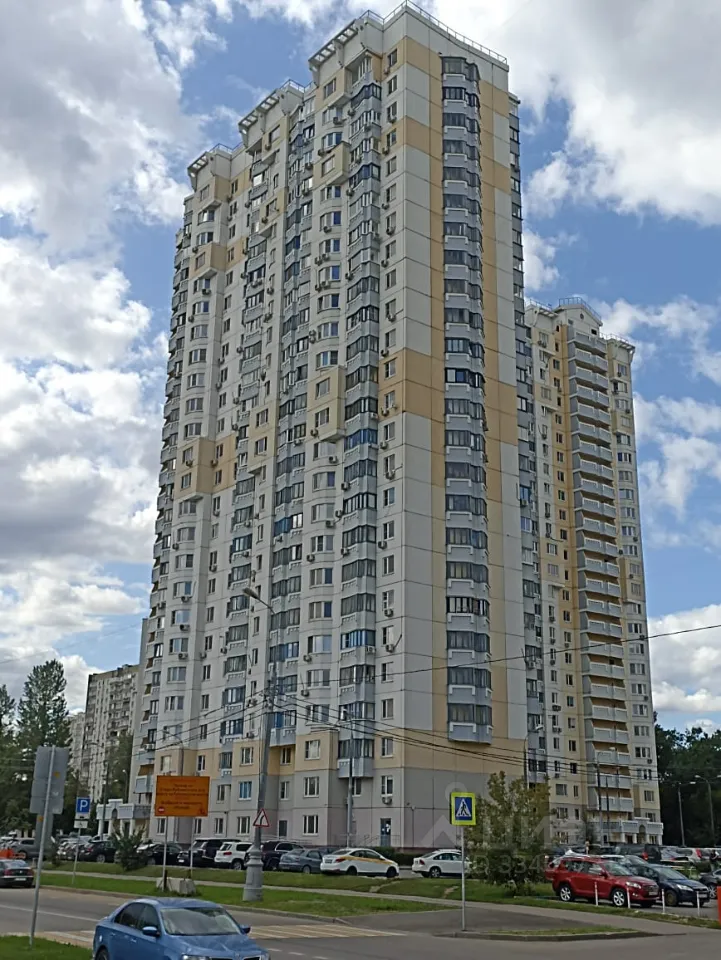 1-комн. квартира, 52 м², 20/27 этаж