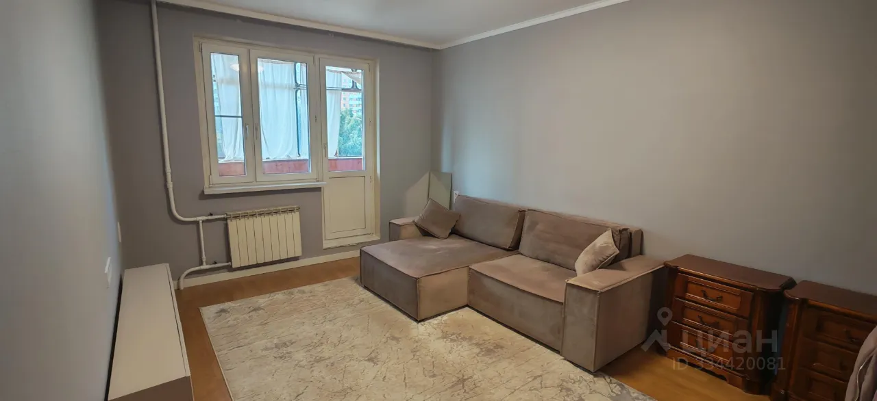 2-комн. квартира, 60 м², 3/17 этаж