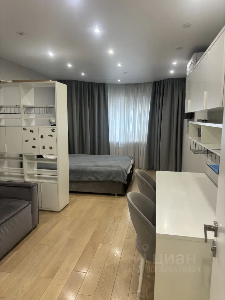 2-комн. квартира, 72 м², 14/16 этаж