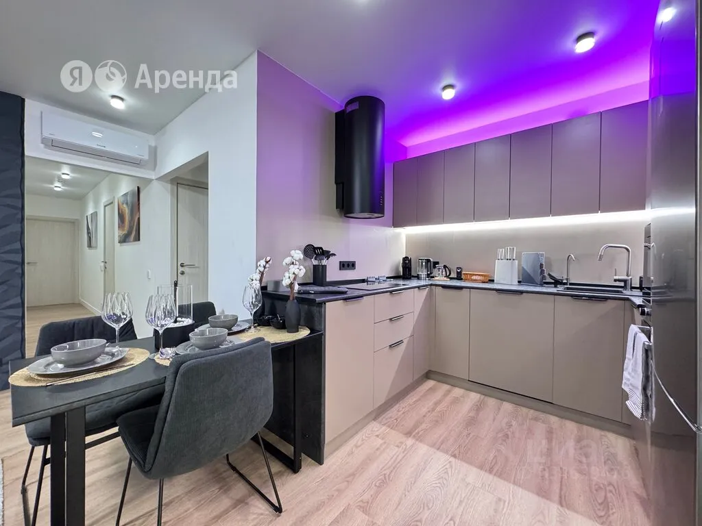 3-комн. квартира, 72 м², 10/28 этаж