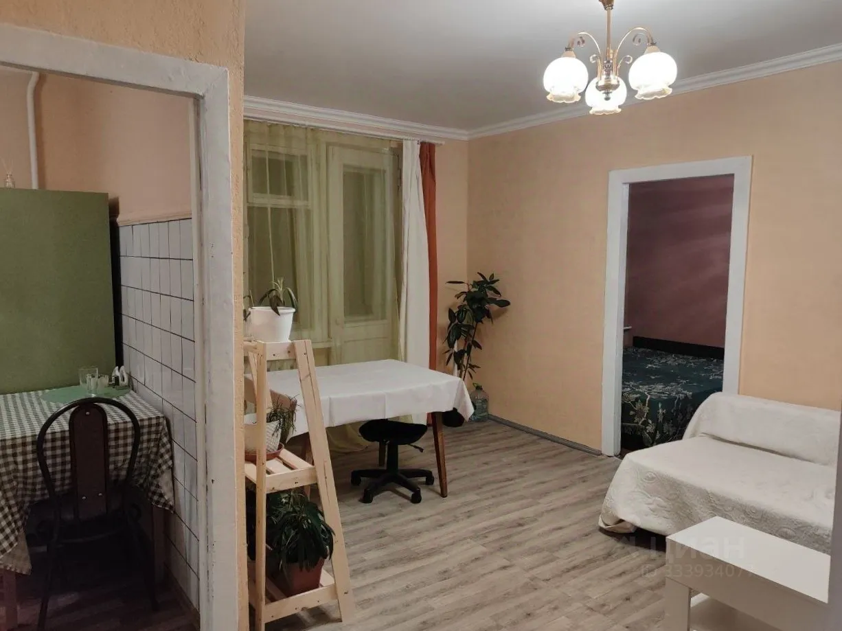 2-комн. квартира, 43,3 м², 4/5 этаж