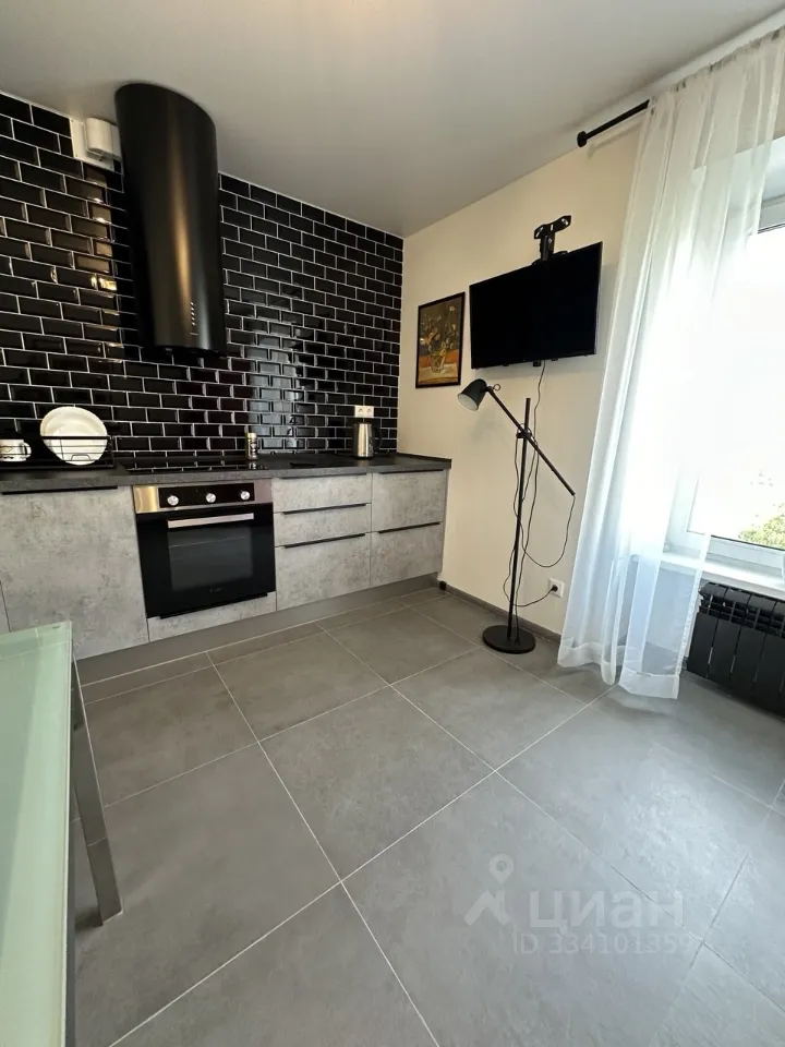 2-комн. квартира, 52 м², 12/16 этаж