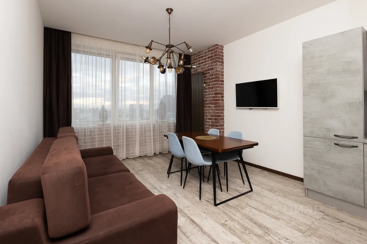 2-комн. квартира, 54 м², 23/24 этаж