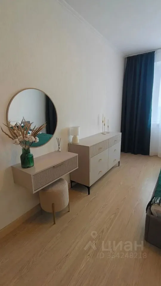 2-комн. квартира, 64 м², 13/15 этаж