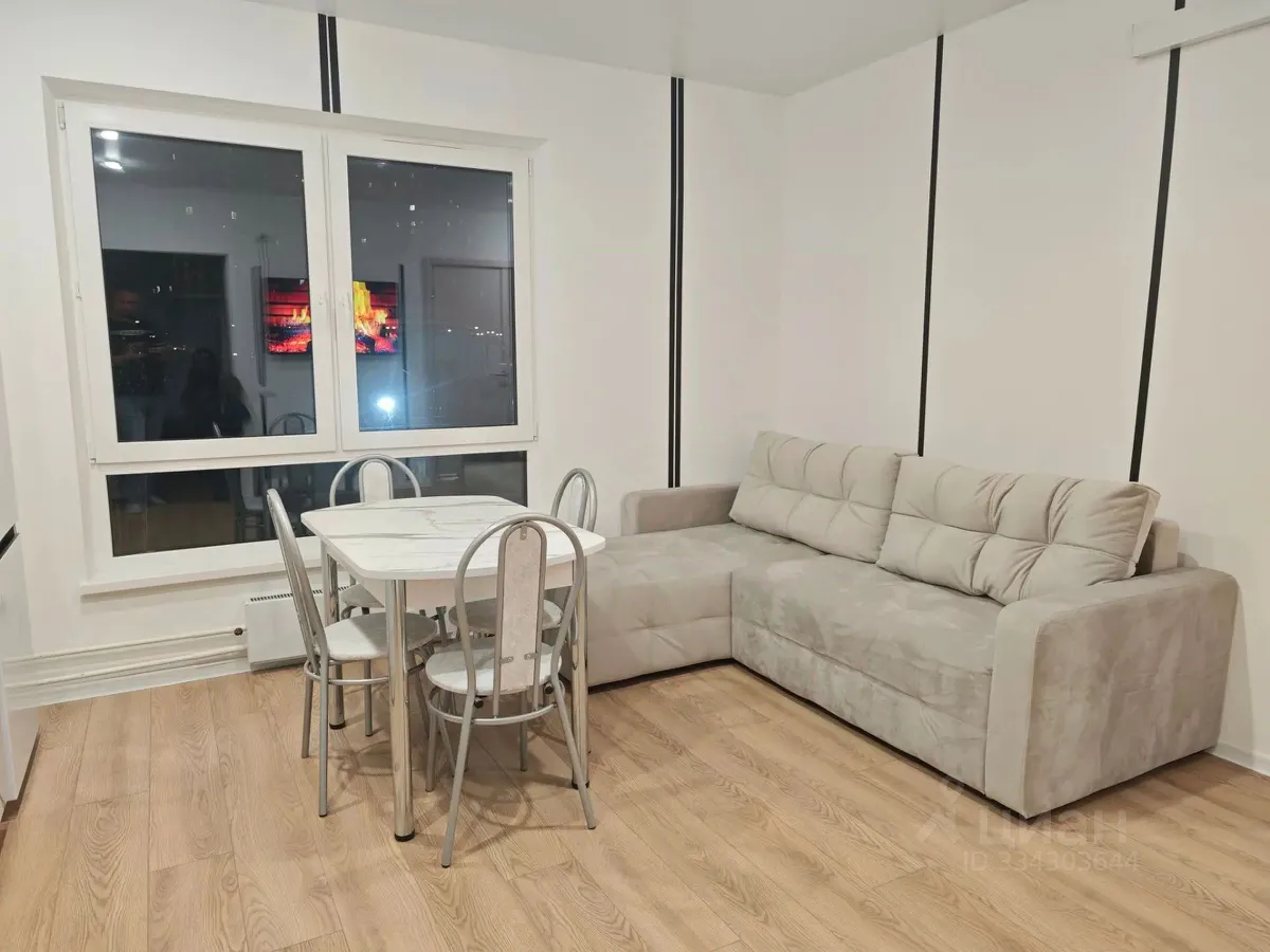 2-комн. квартира, 50 м², 2/33 этаж
