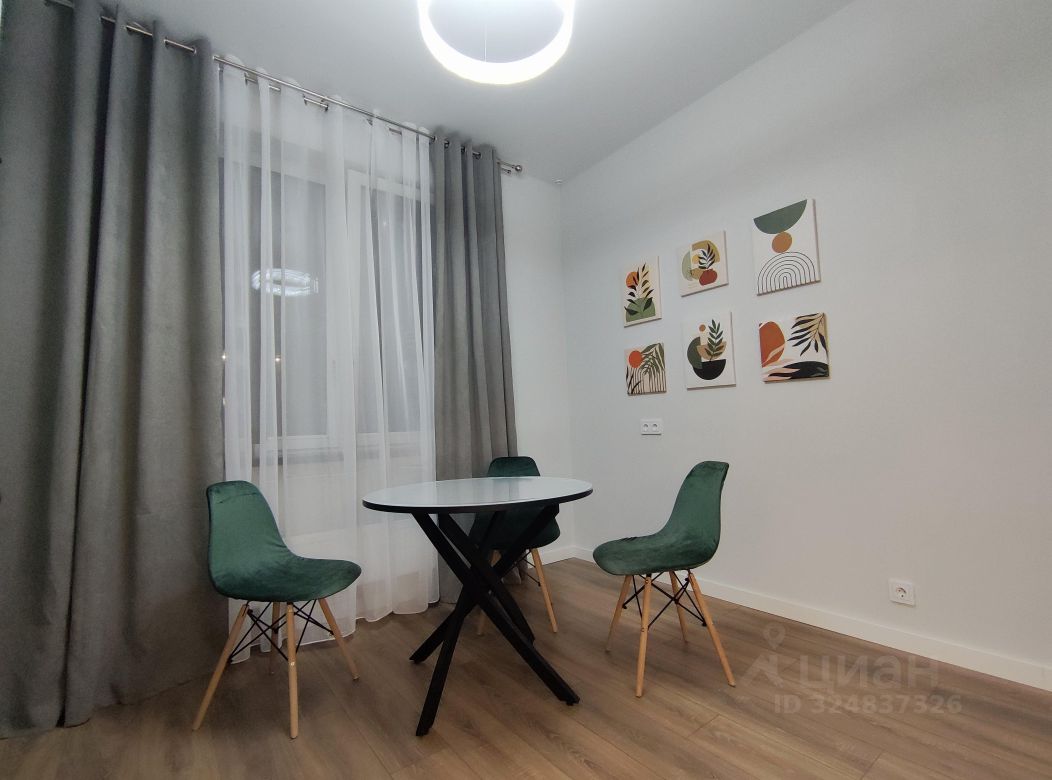 2-комн. квартира, 64 м², 8/24 этаж