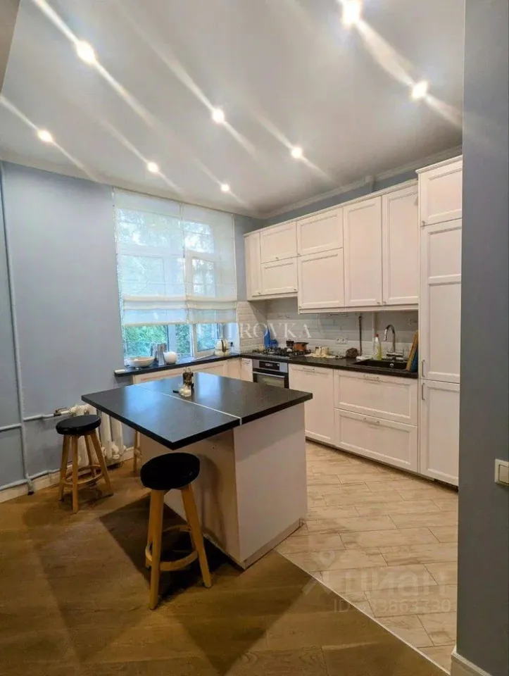 3-комн. квартира, 75 м², 2/5 этаж