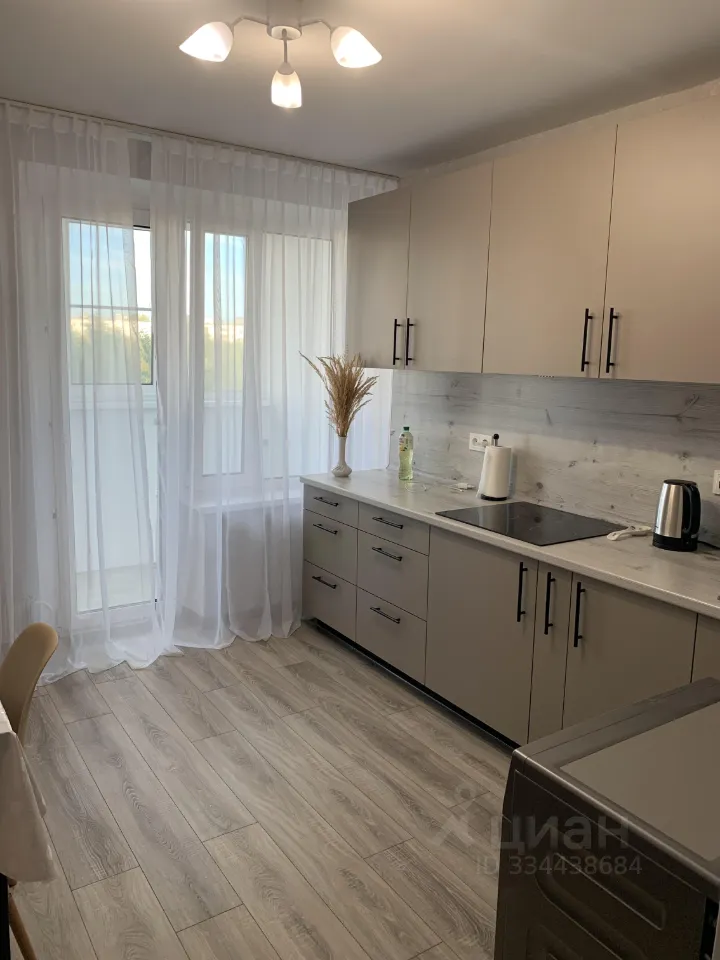 2-комн. квартира, 54 м², 9/16 этаж