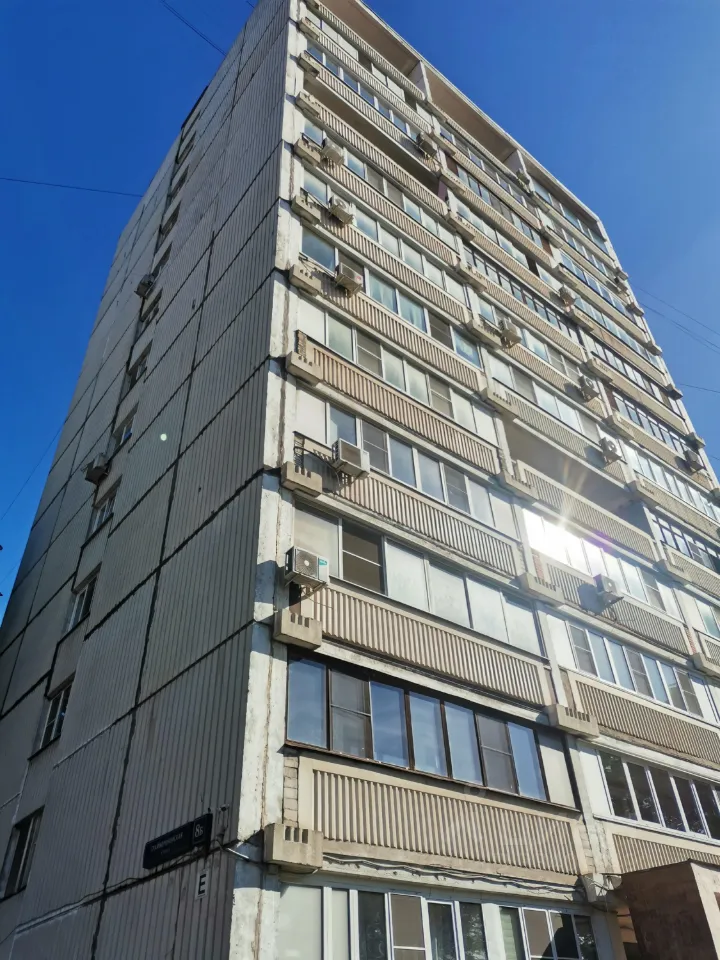 2-комн. квартира, 52 м², 9/12 этаж