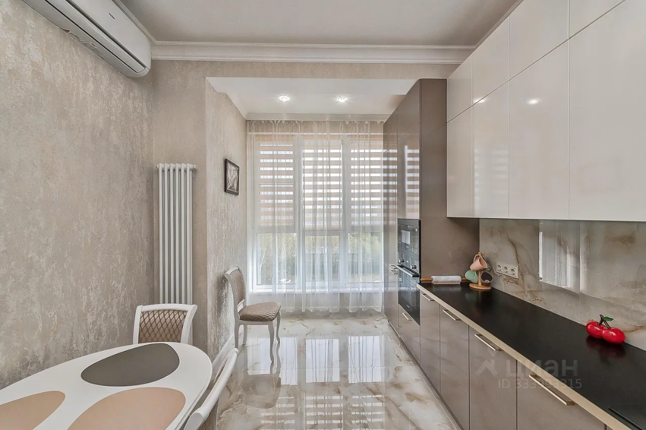 2-комн. квартира, 57 м², 5/38 этаж