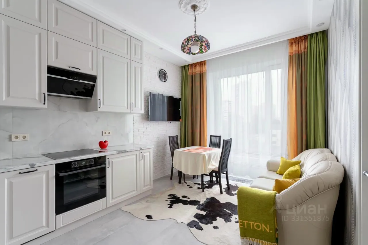 2-комн. квартира, 44 м², 4/49 этаж