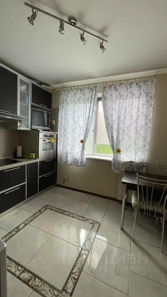 3-комн. квартира, 74,7 м², 8/16 этаж
