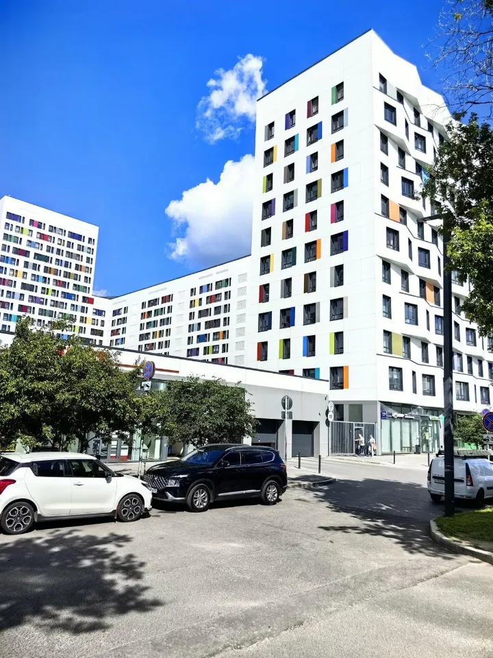 1-комн. квартира, 35 м², 12/18 этаж