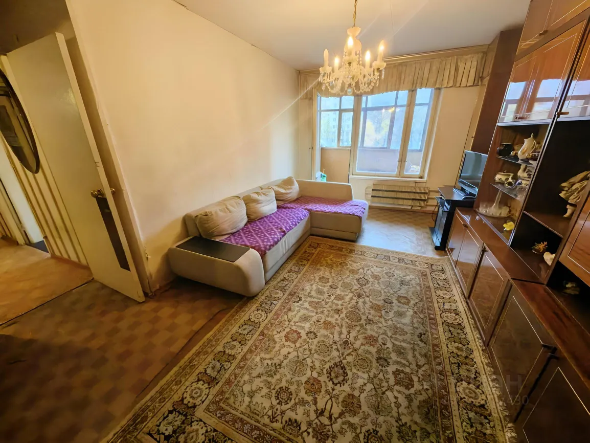 2-комн. квартира, 47 м², 3/9 этаж