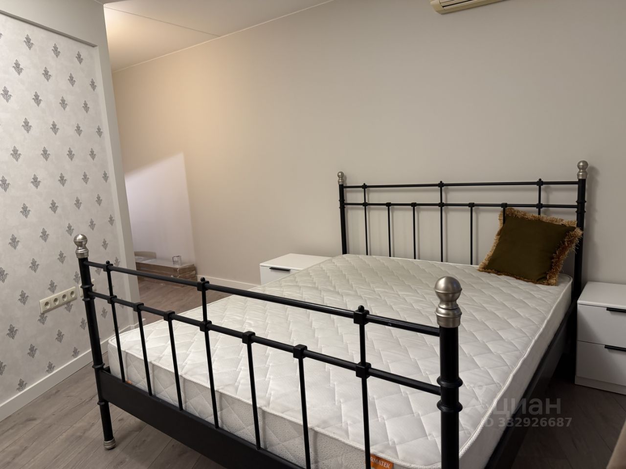 Студия, 35 м², 4/12 этаж