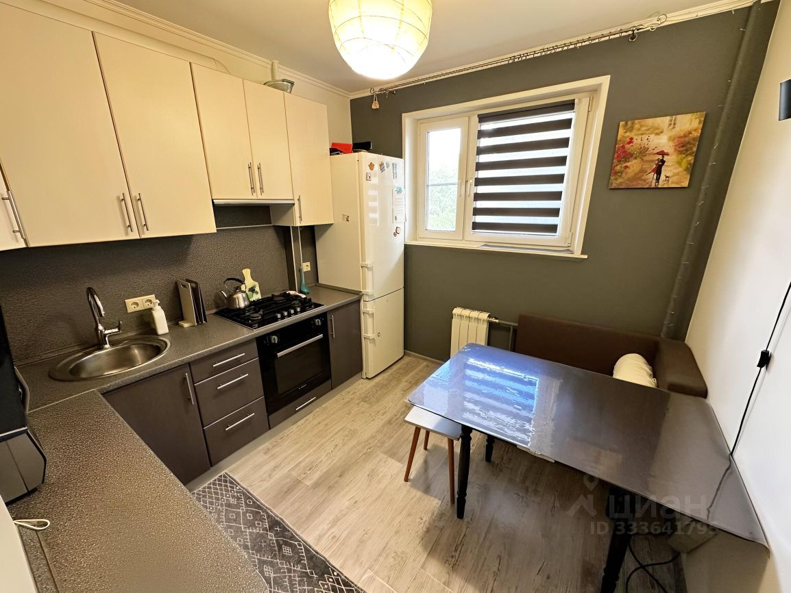 2-комн. квартира, 52 м², 6/12 этаж