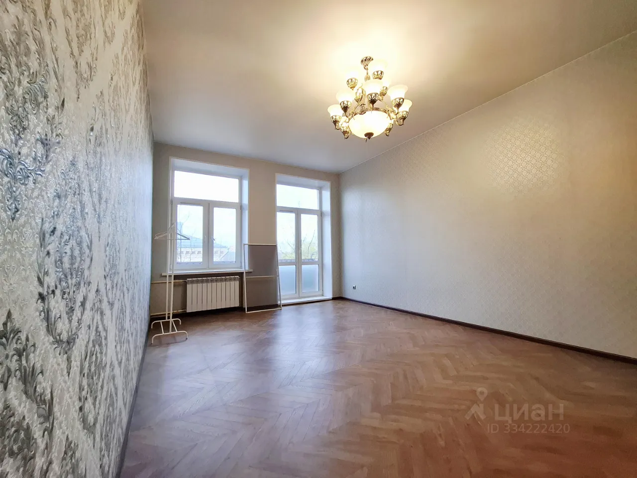 2-комн. квартира, 70,4 м², 7/8 этаж