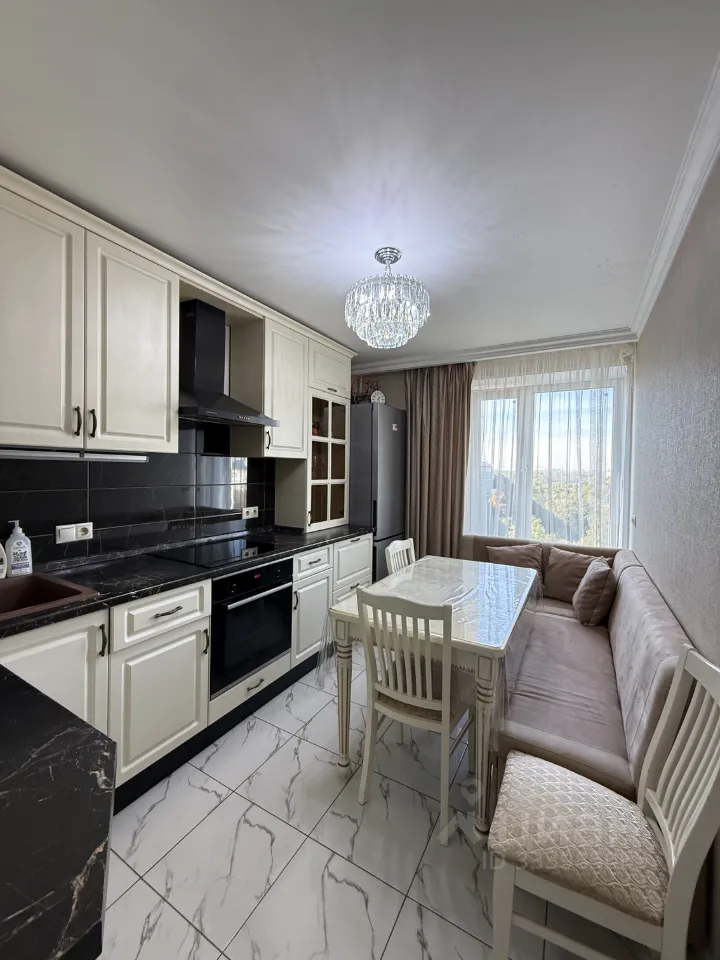 1-комн. квартира, 35 м², 10/12 этаж
