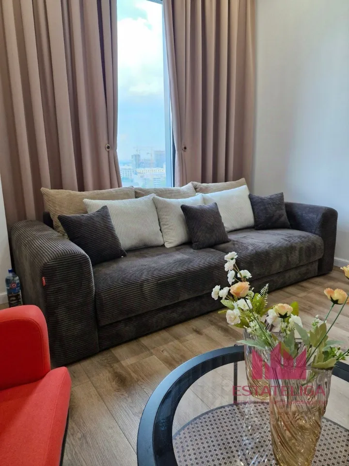 2-комн. квартира, 60 м², 15/48 этаж