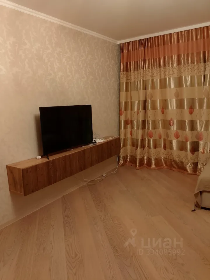 2-комн. квартира, 53 м², 13/21 этаж