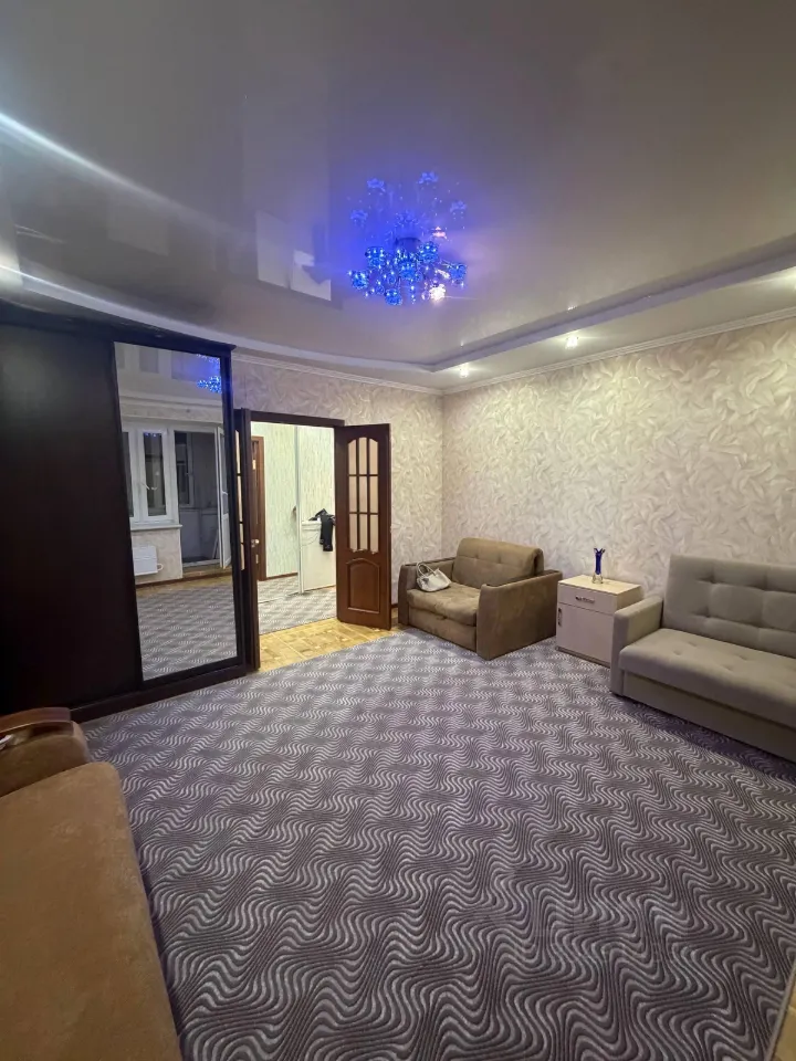 2-комн. квартира, 57,1 м², 3/12 этаж