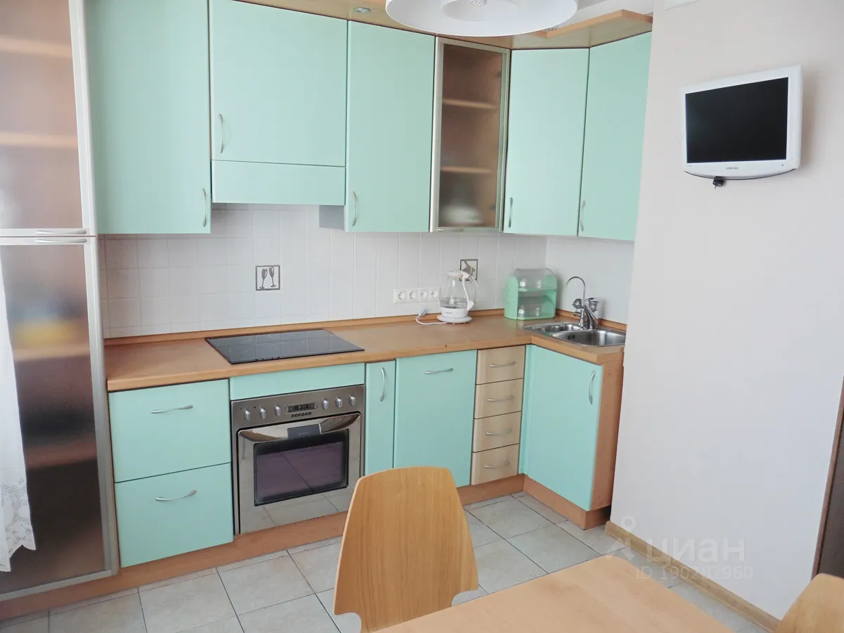2-комн. квартира, 56 м², 10/17 этаж