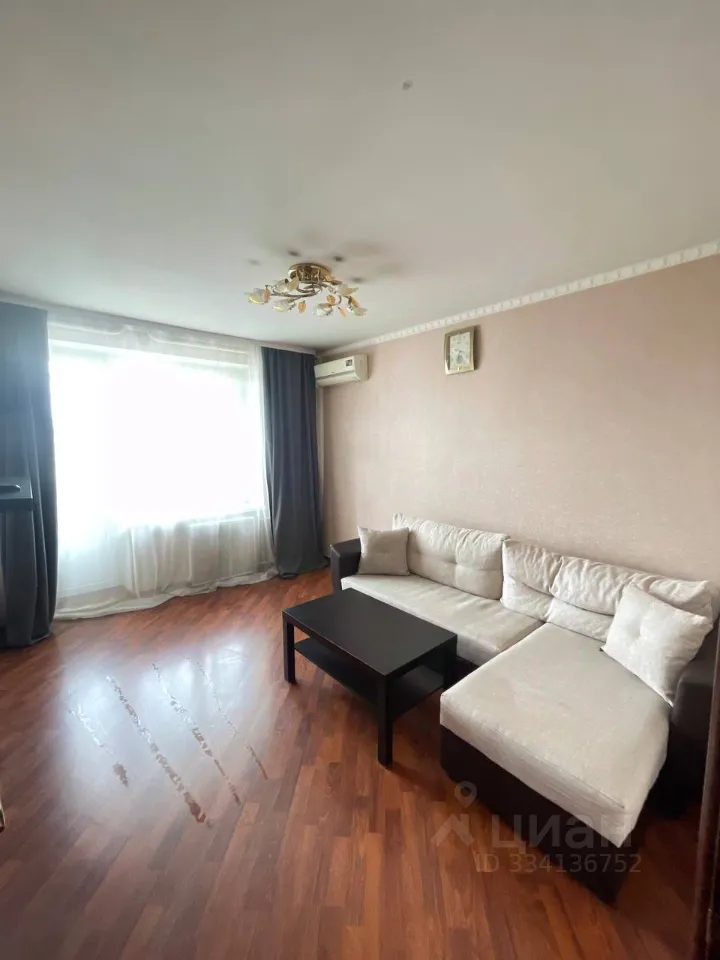2-комн. квартира, 45 м², 8/9 этаж