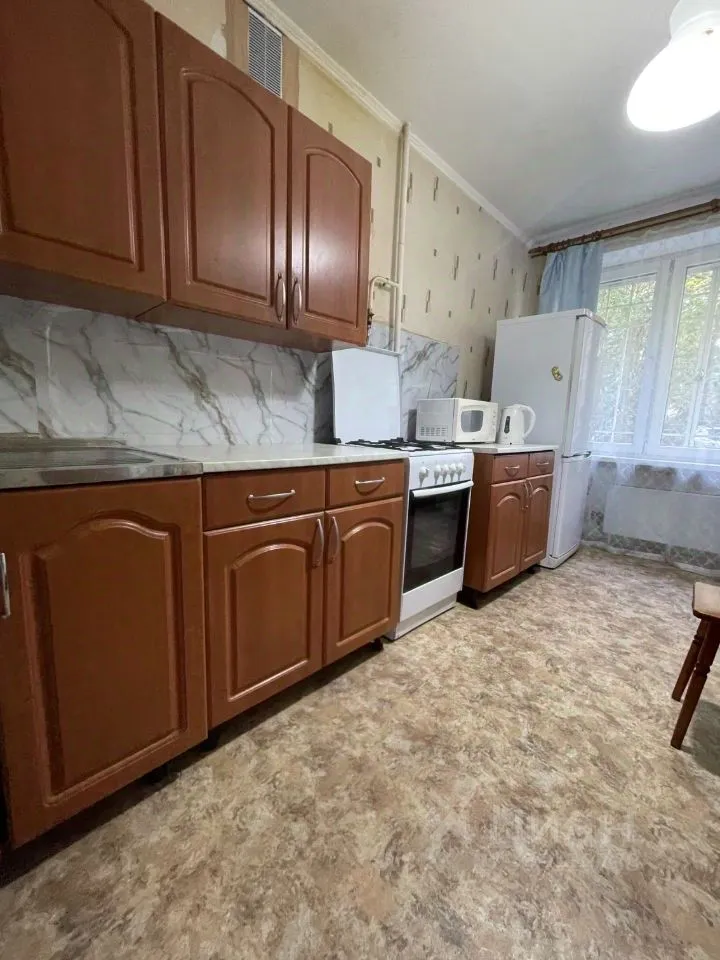 1-комн. квартира, 35 м², 2/12 этаж