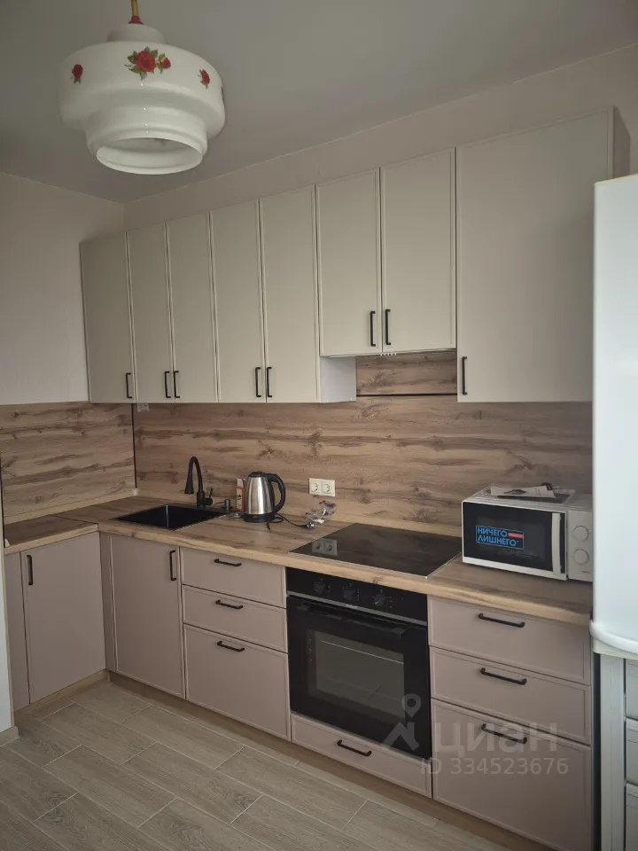 2-комн. квартира, 54 м², 12/17 этаж