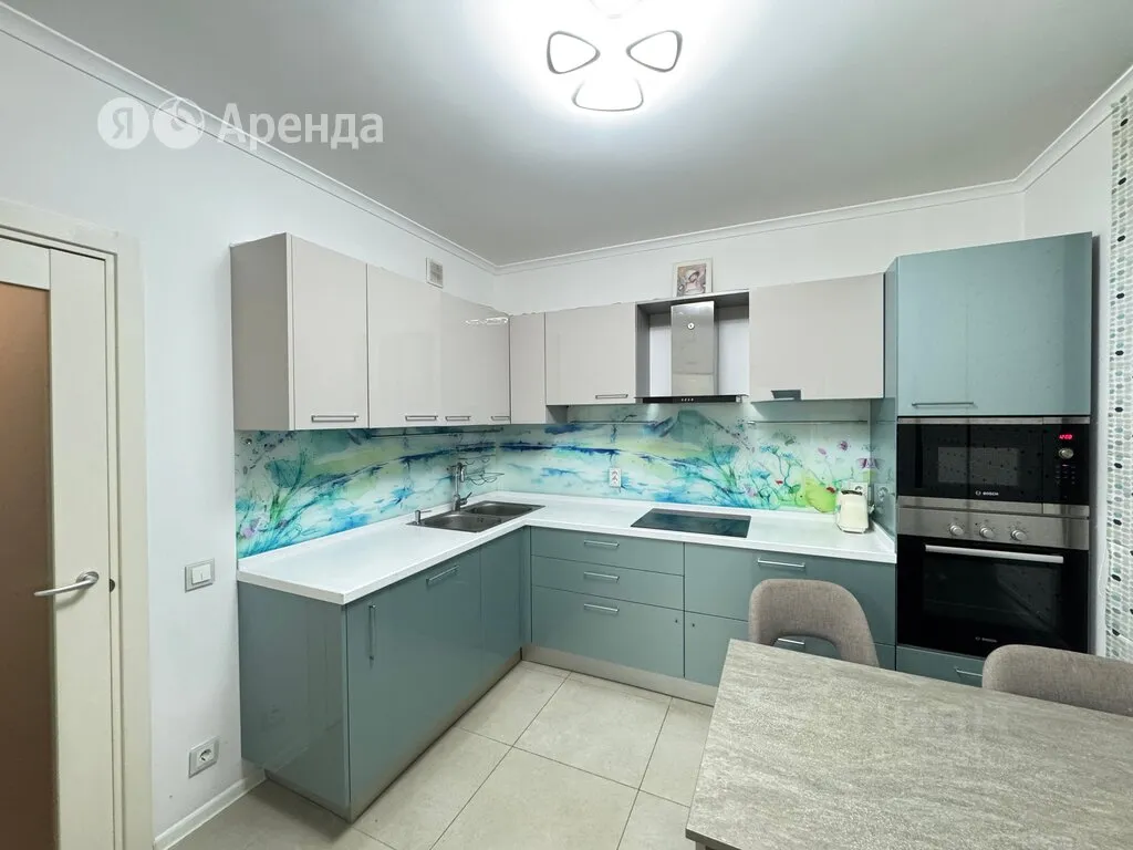 2-комн. квартира, 69 м², 10/12 этаж